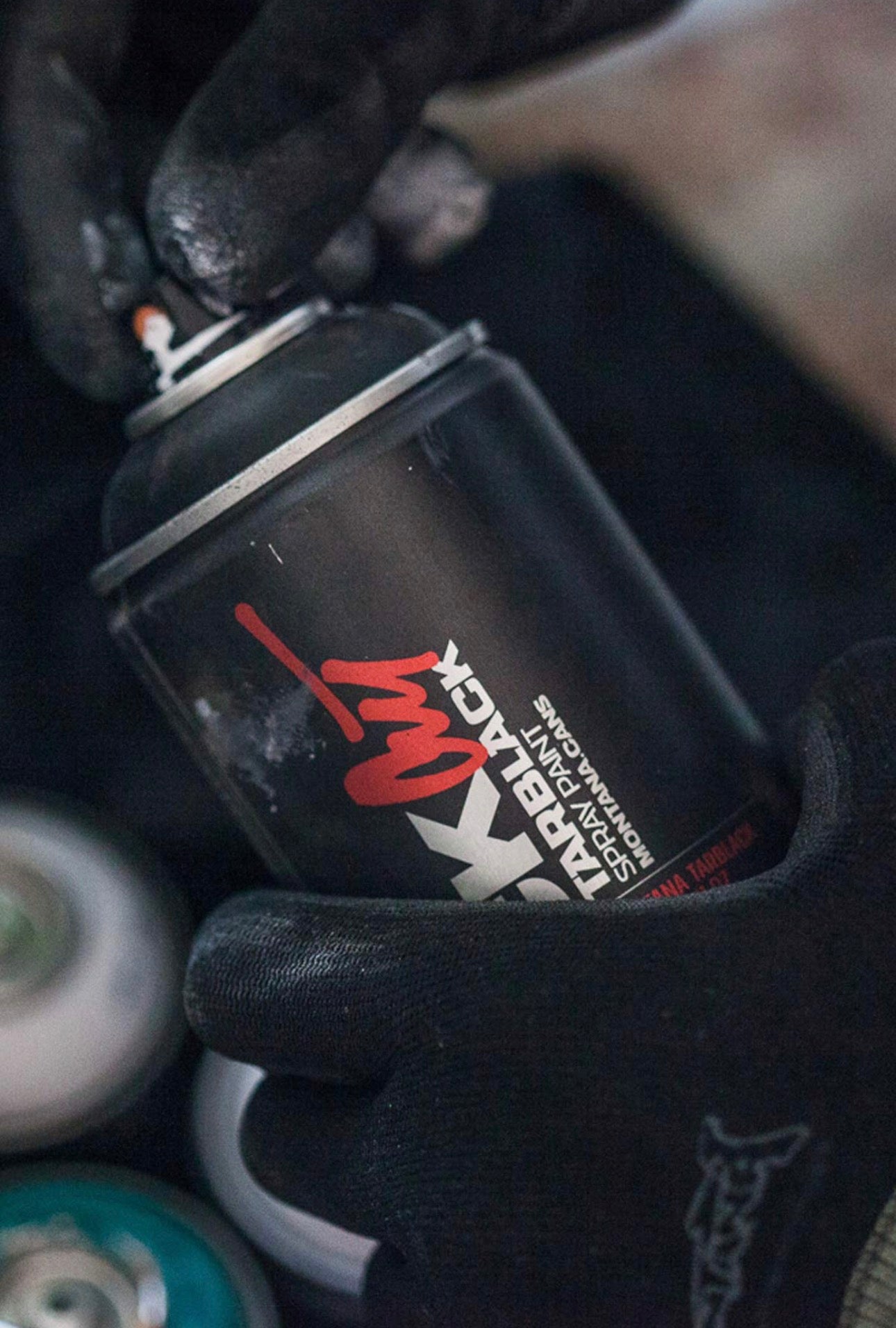 montana-blackout-tarblack-main2